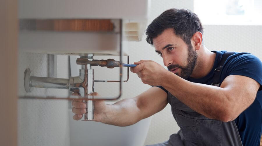 Water heater installation in Bunker Hill, IN
